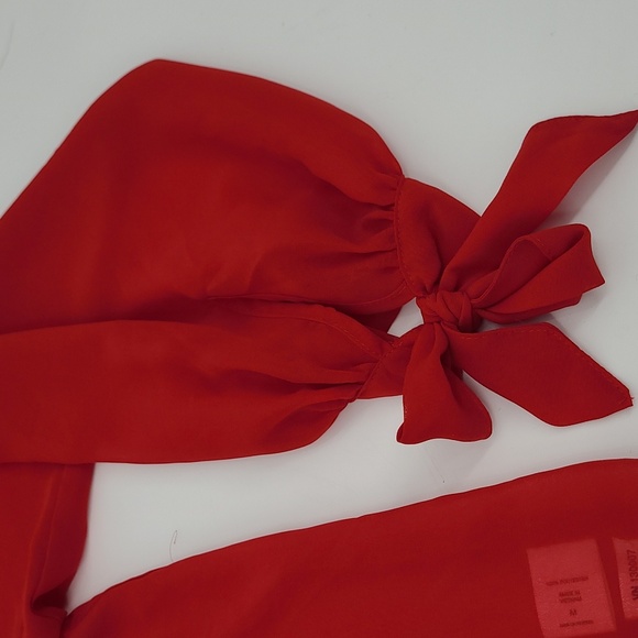 NWT New York & Company Red Chiffon Blouse Women's Size Medium - Picture 3 of 8